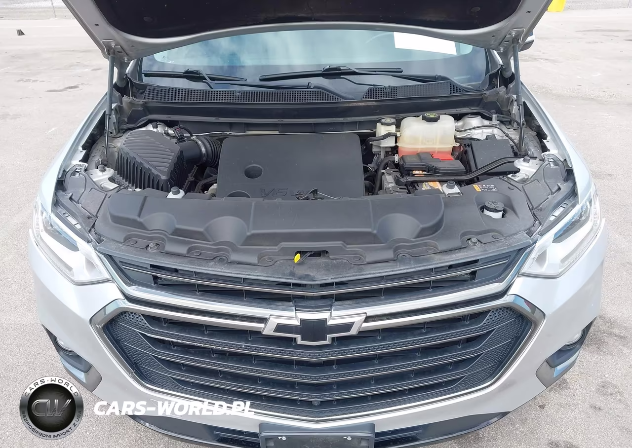 2019 Chevrolet Traverse Premier VIN:1GNERKKW6KJ243325 - 10