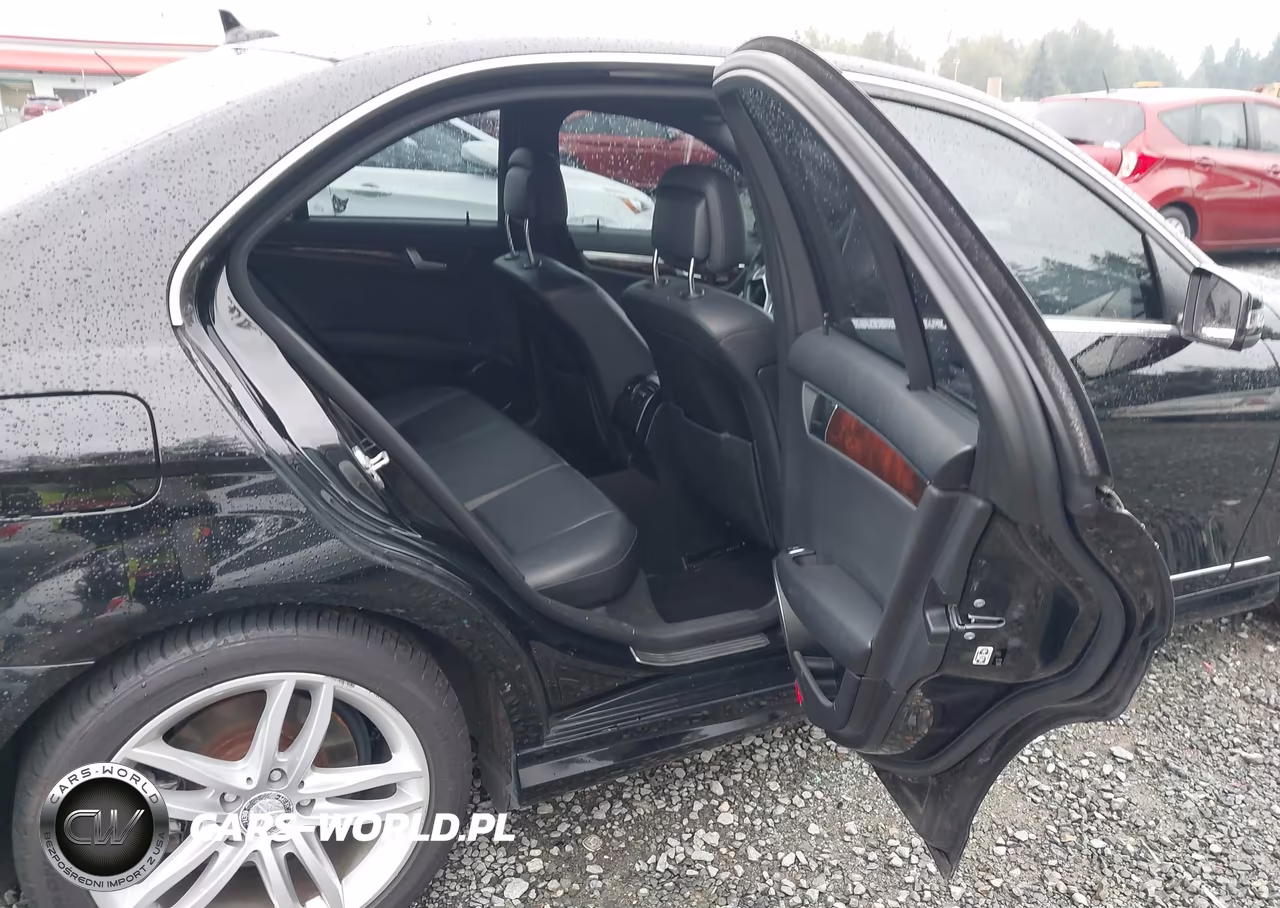 2012 Mercedes-Benz C 300 Sport 4Matic VIN:WDDGF8BBXCA649769 - 8
