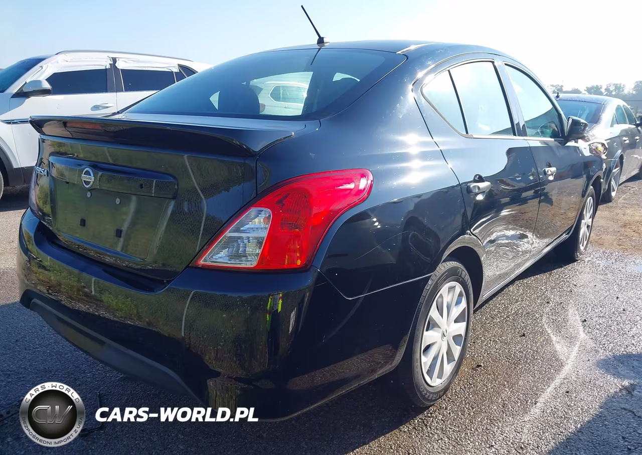 2019 Nissan Versa 1.6 S+ VIN:3N1CN7AP3KL822979 - 4