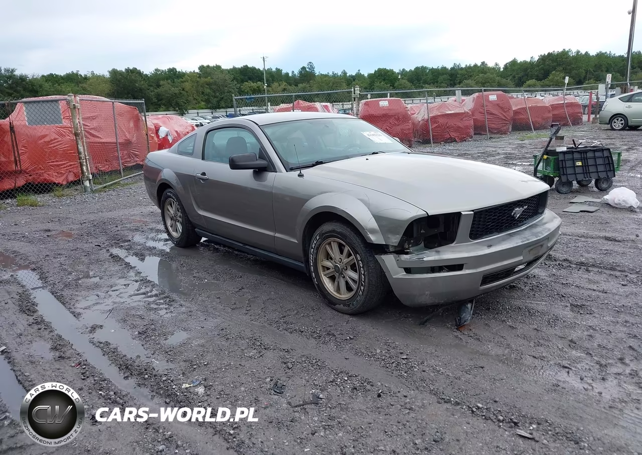 2008 Ford Mustang V6 Deluxe-V6 Premium – zdjęcie 1 z 17