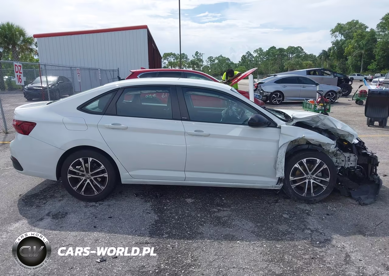 2023 Volkswagen Jetta 1.5T Sport VIN:3VWBM7BU9PM007863 - 14