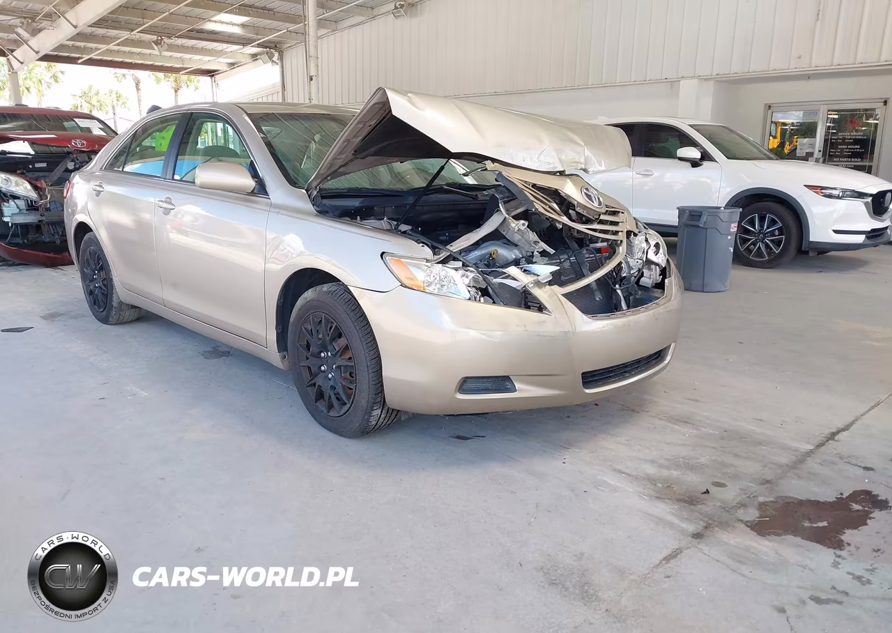 2007 Toyota Camry Le – zdjęcie 1 z 16