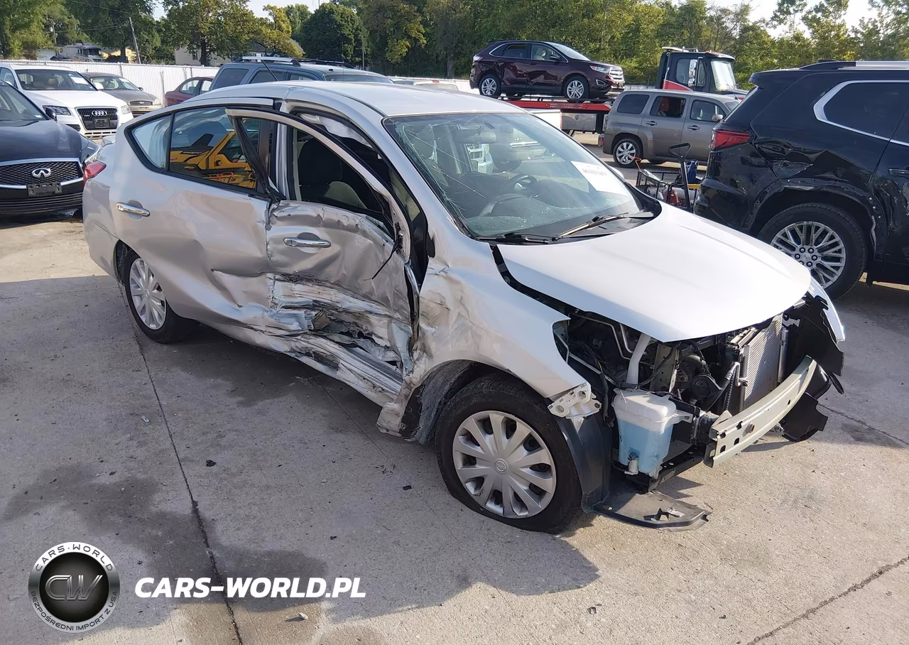 2019 Nissan Versa 1.6 Sv – zdjęcie 1 z 17
