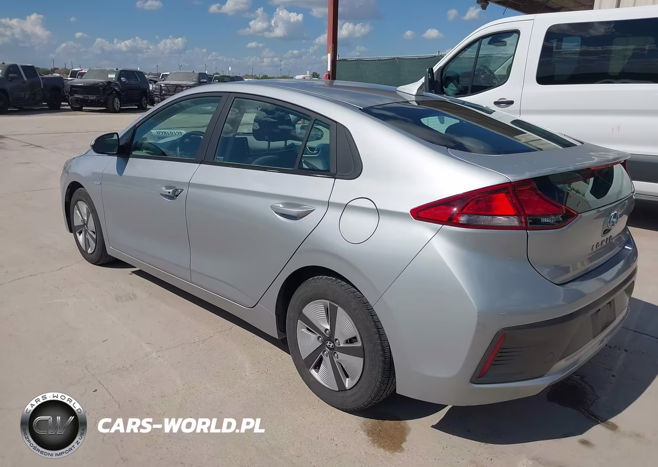 2020 Hyundai Ioniq Hybrid Blue VIN:KMHC65LC9LU219837 - 3