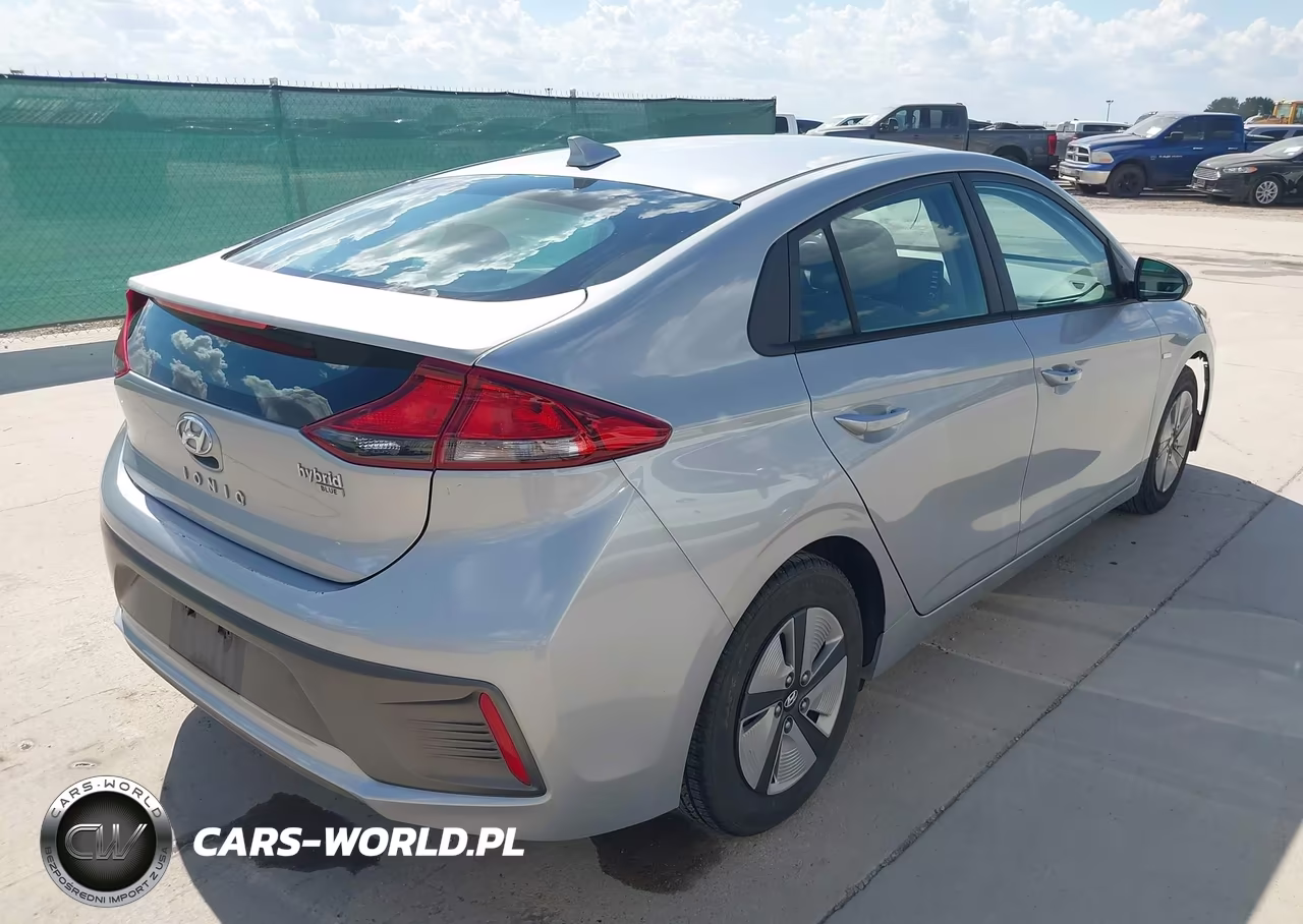 2020 Hyundai Ioniq Hybrid Blue VIN:KMHC65LC9LU219837 - 4