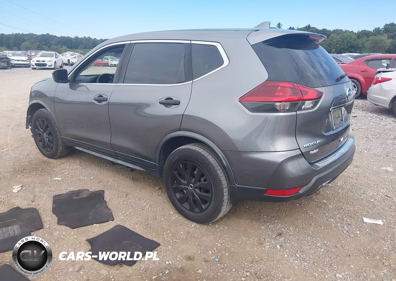 2018 Nissan Rogue S VIN:JN8AT2MVXJW312360 - 3