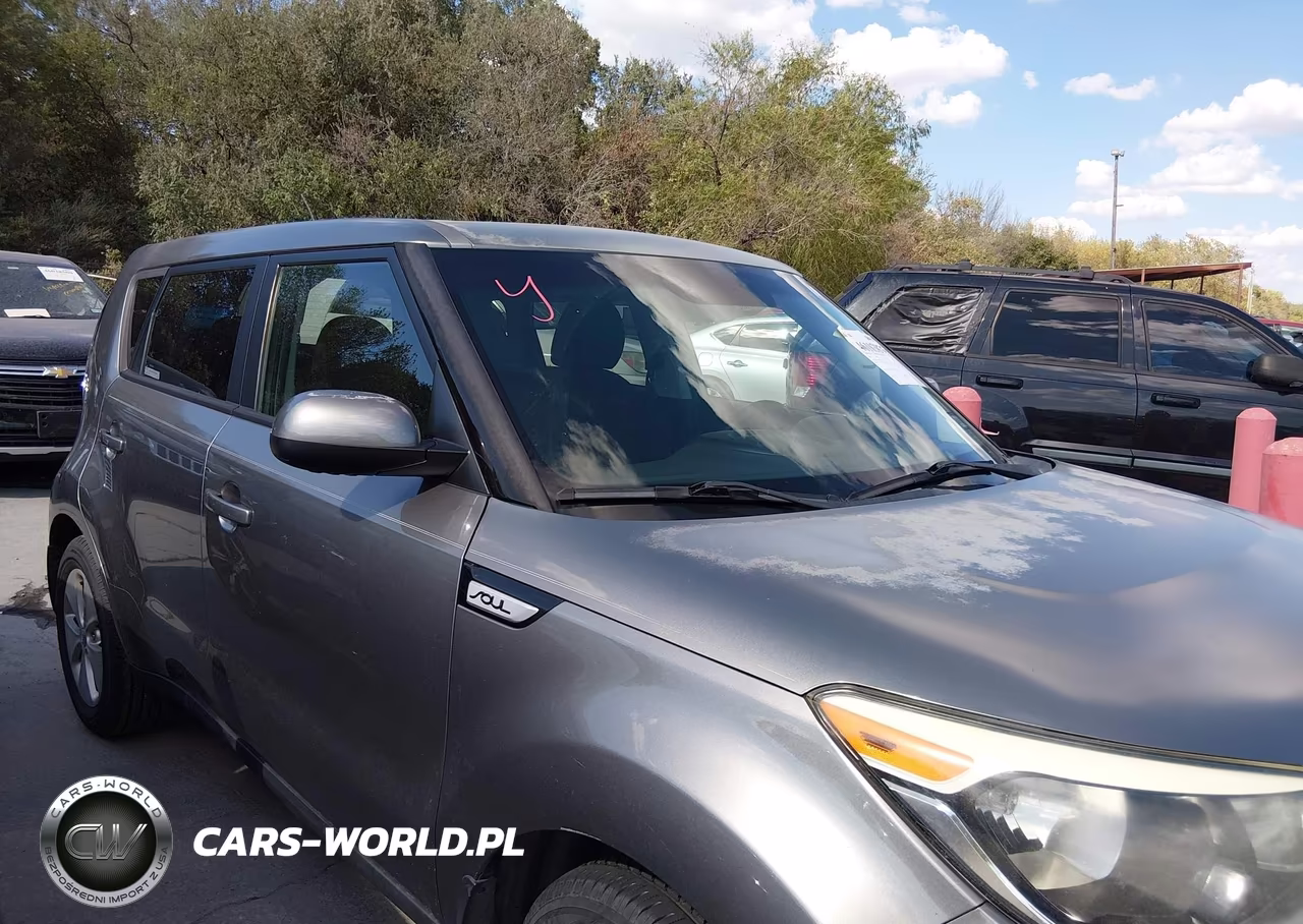 2015 Kia Soul VIN:KNDJN2A24F7124662 - 13