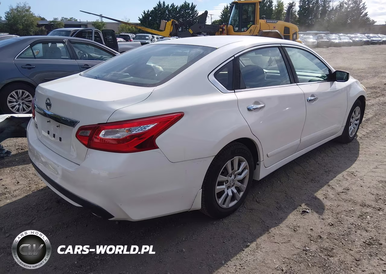 2016 Nissan Altima 2.5 S VIN:1N4AL3AP5GN343561 - 4