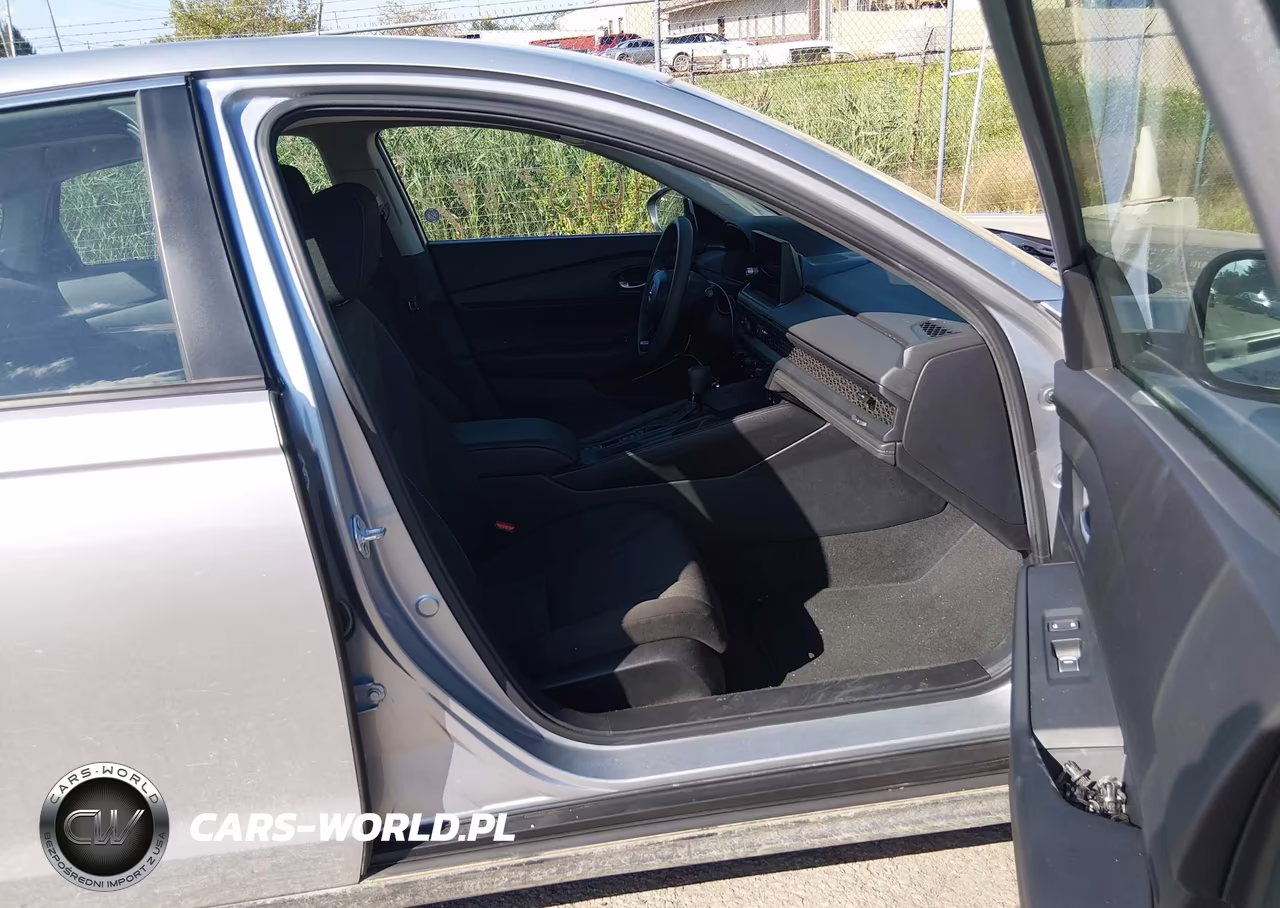 2026 Honda Accord Lx VIN:1HGCY1F24TA002466 - 5