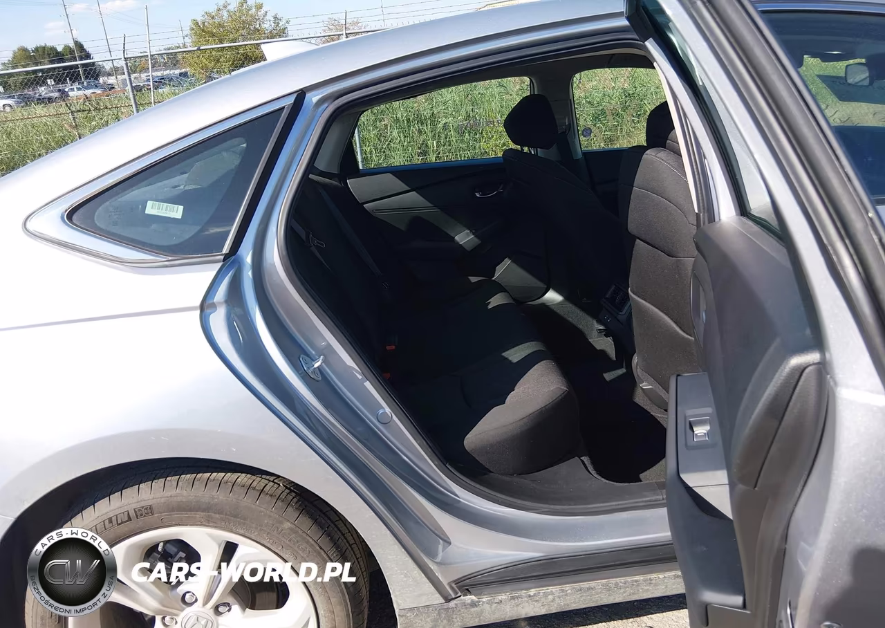 2026 Honda Accord Lx VIN:1HGCY1F24TA002466 - 8
