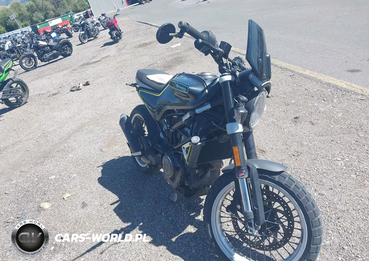 2019 Husqvarna Svartpilen 401 – zdjęcie 1 z 12