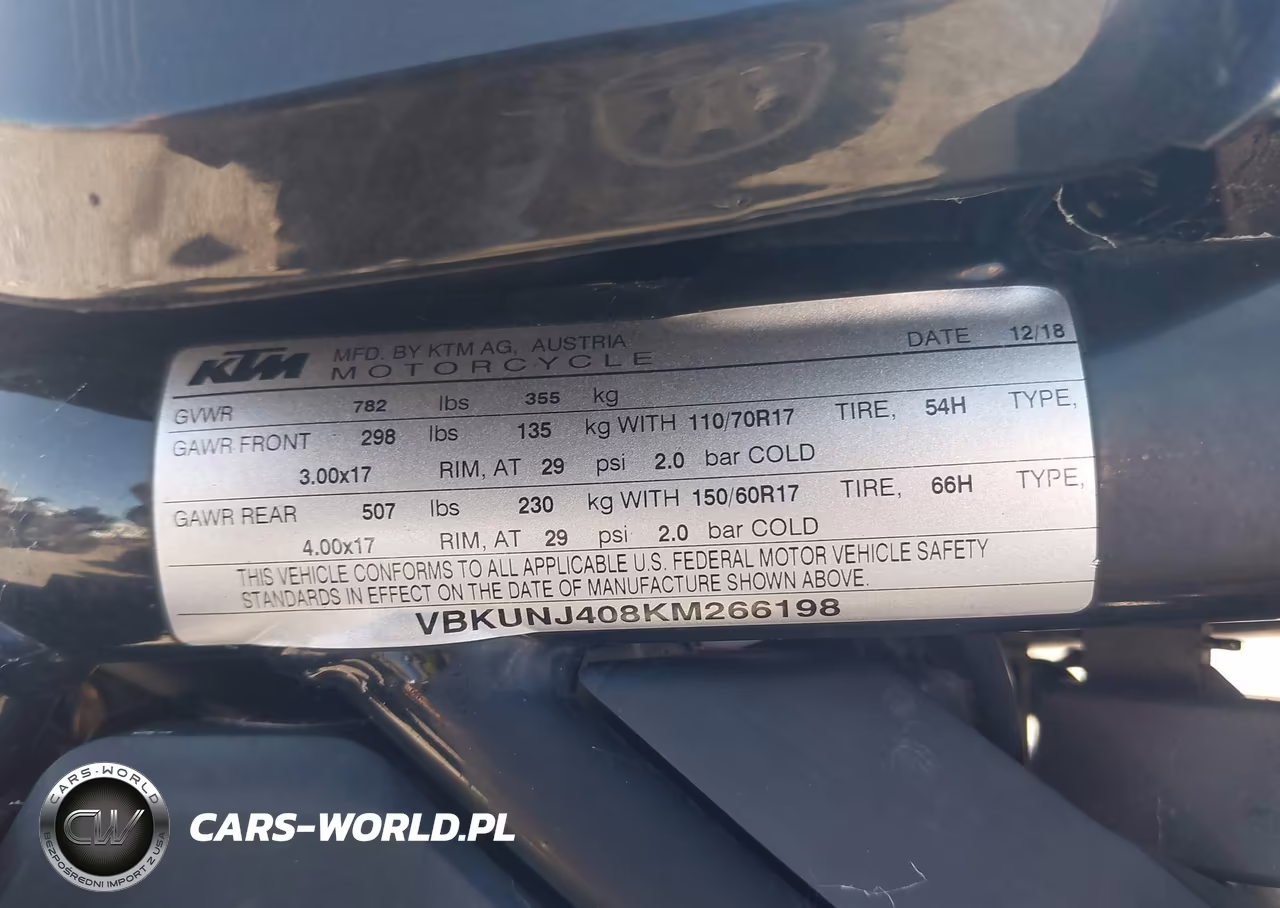 2019 Husqvarna Svartpilen 401 VIN:VBKUNJ408KM266198 - 10