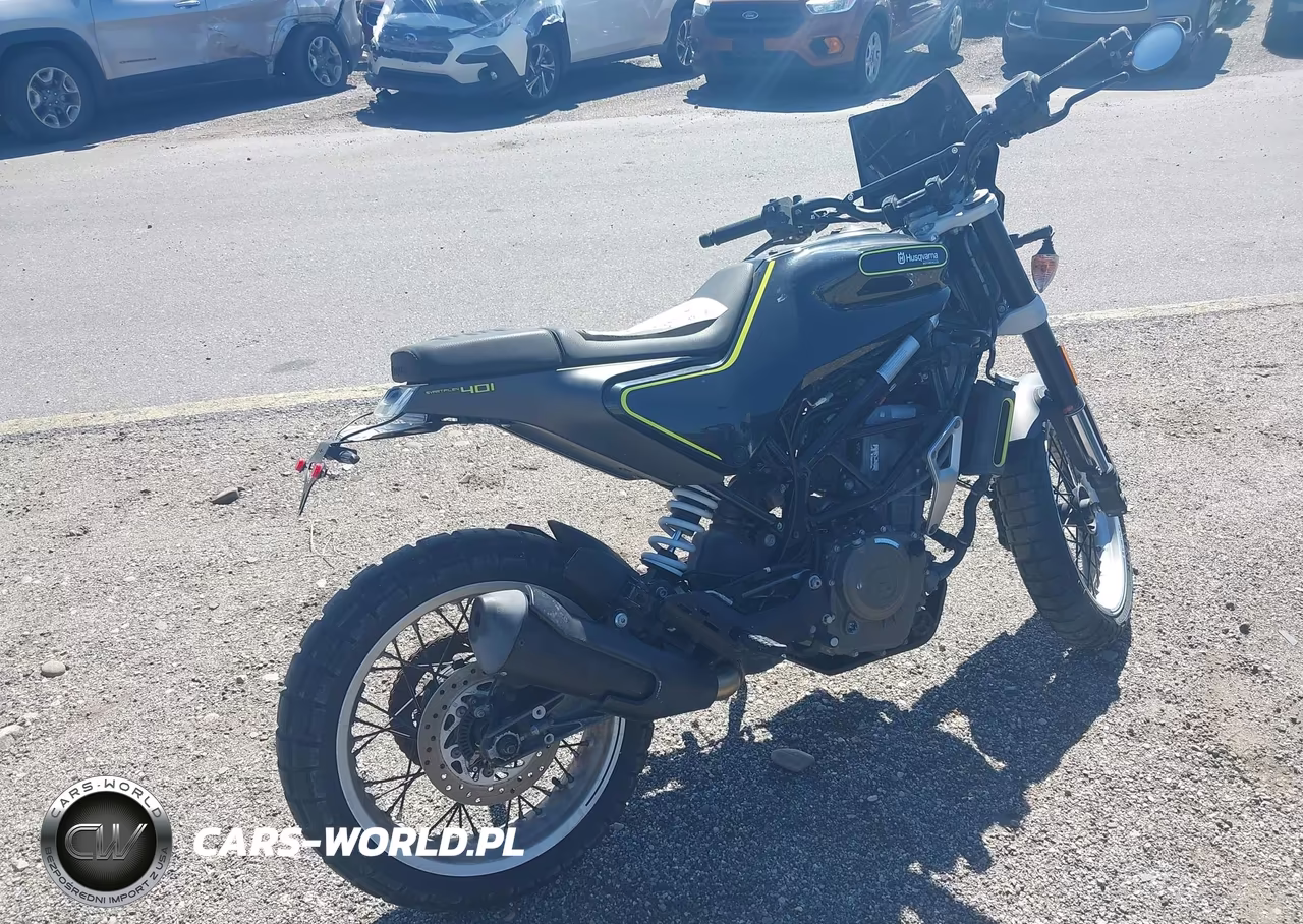 2019 Husqvarna Svartpilen 401 VIN:VBKUNJ408KM266198 - 4