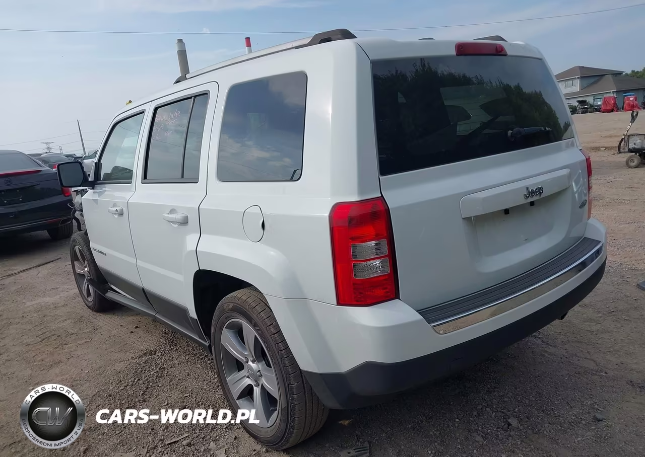 2017 Jeep Patriot High Altitude Fwd VIN:1C4NJPFA6HD211428 - 3