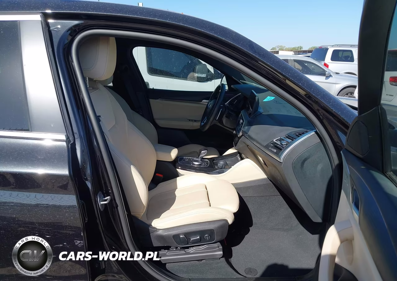 2025 BMW X4 xDrive30I VIN:5UX33DT07S9Z26318 - 5
