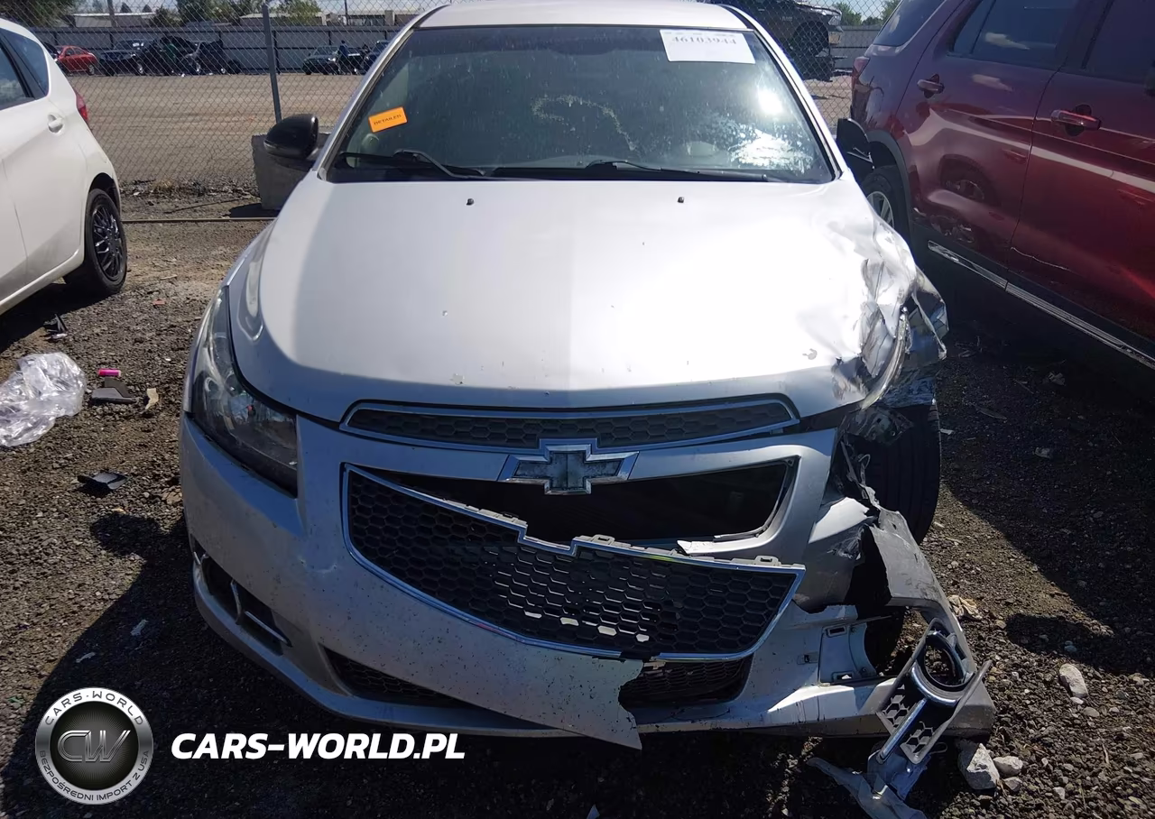 2014 Chevrolet Cruze Ls Auto VIN:1G1PA5SH8E7369241 - 12