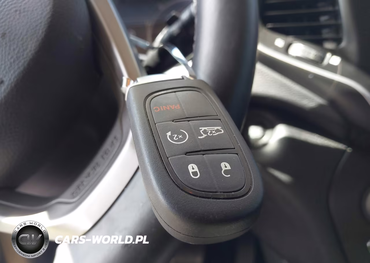 2019 Jeep Cherokee Latitude Plus Fwd VIN:1C4PJLLB5KD461359 - 11