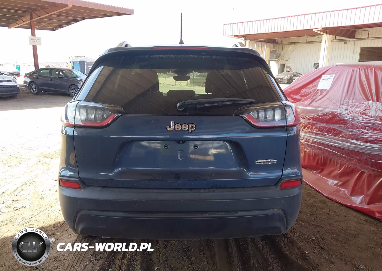 2019 Jeep Cherokee Latitude Plus Fwd VIN:1C4PJLLB5KD461359 - 17