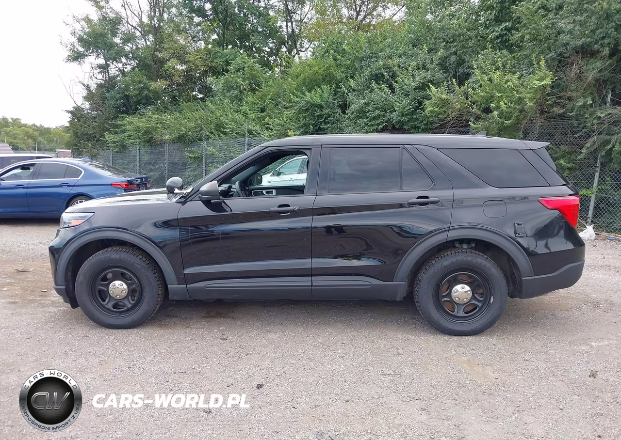 2021 Ford Police Interceptor Utility VIN:1FM5K8AWXMNA07348 - 16