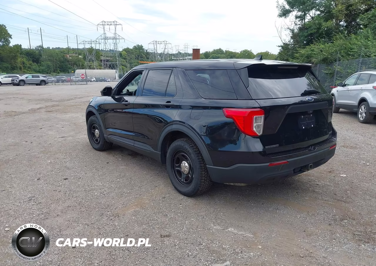 2021 Ford Police Interceptor Utility VIN:1FM5K8AWXMNA07348 - 3