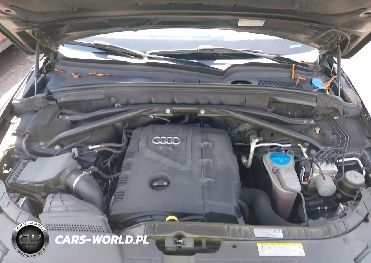2012 Audi Q5 2.0T Premium VIN:WA1LFAFP5CA106233 - 10