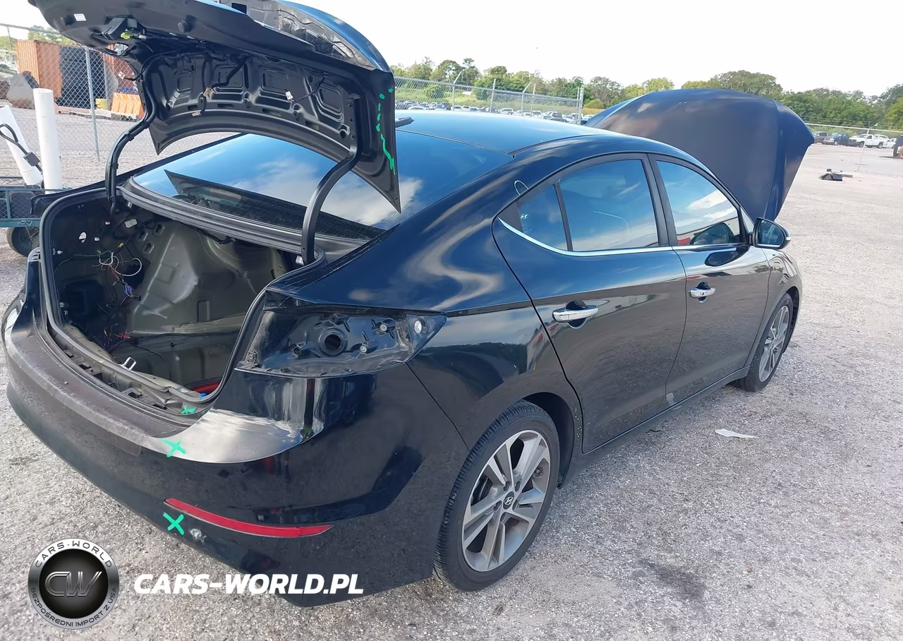 2017 Hyundai Elantra Limited VIN:KMHD84LFXHU176233 - 4