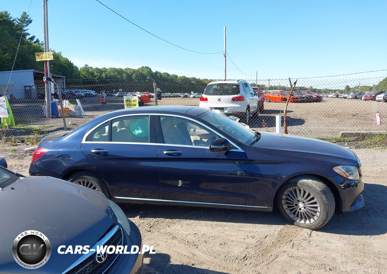 2016 Mercedes-Benz C 300 Luxury 4Matic VIN:55SWF4KB9GU159785 - 13