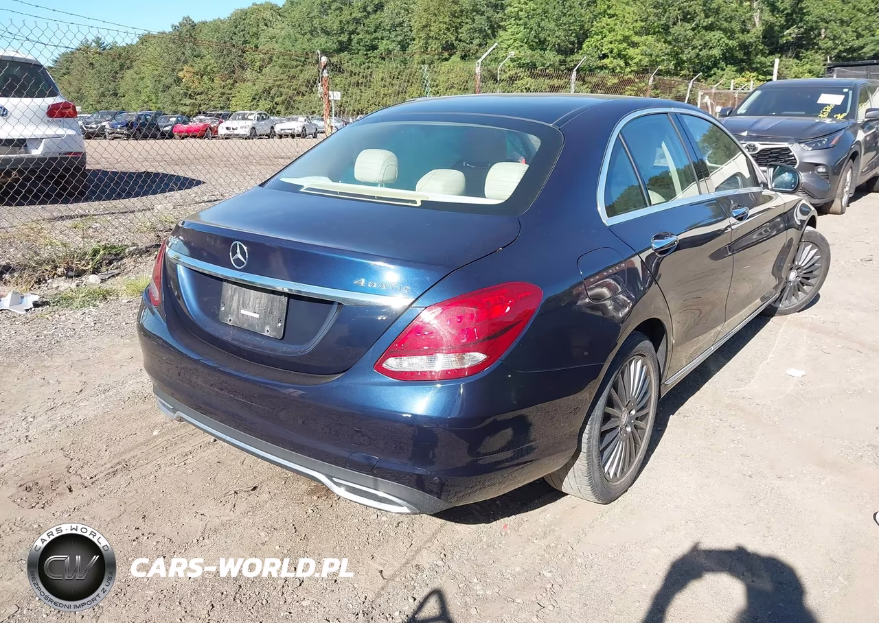 2016 Mercedes-Benz C 300 Luxury 4Matic VIN:55SWF4KB9GU159785 - 4
