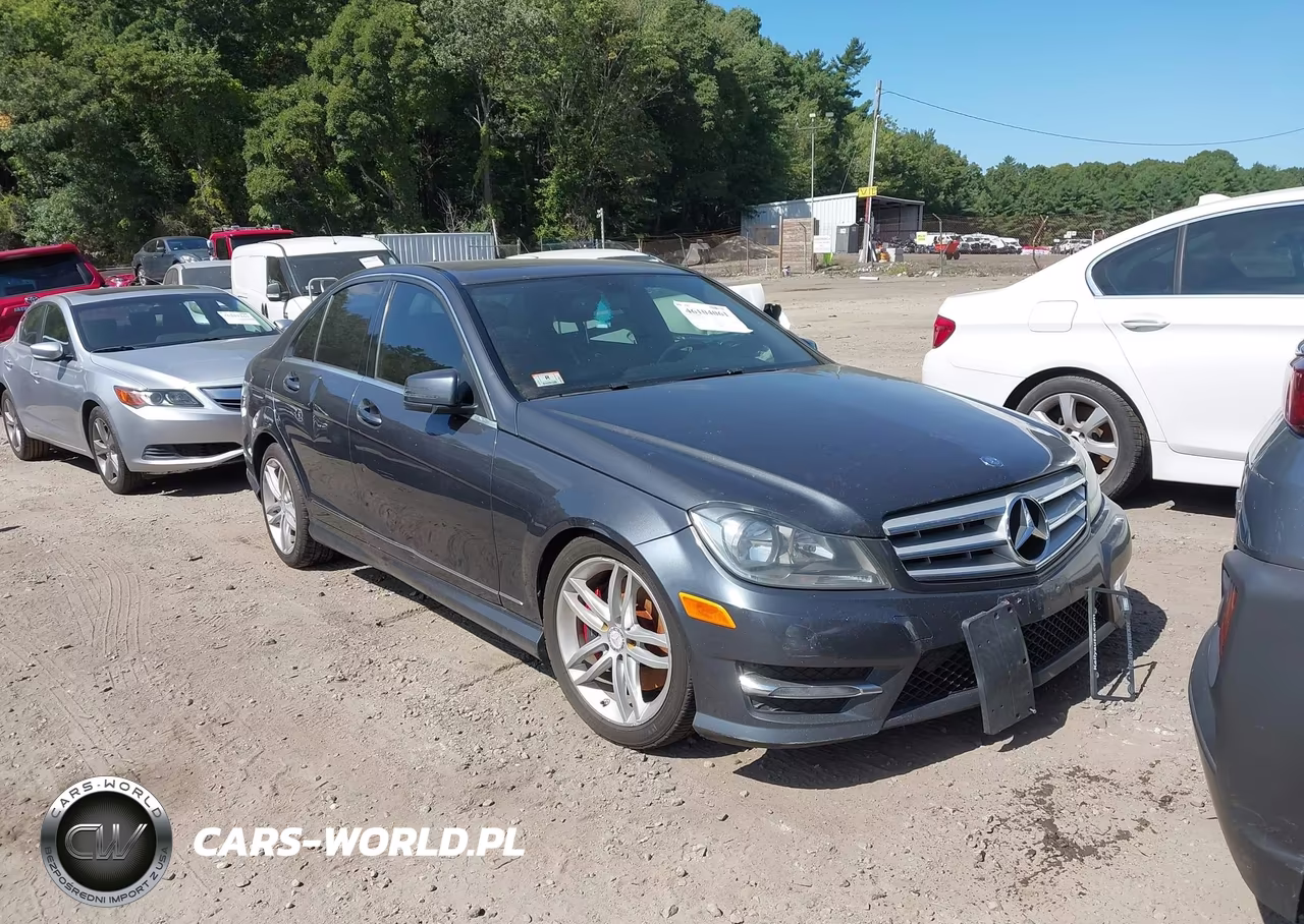 2013 Mercedes-Benz C 300 Sport 4Matic