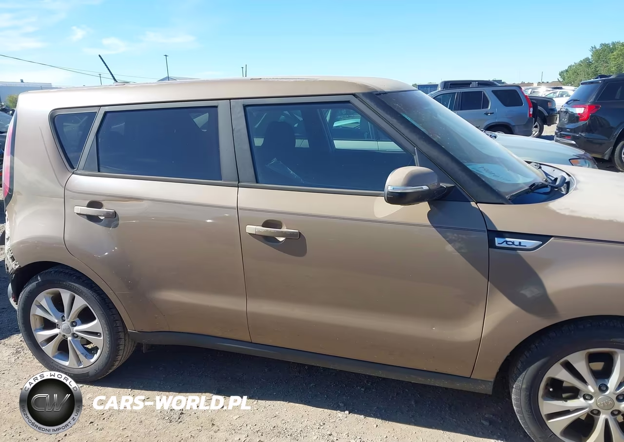 2014 Kia Soul + VIN:KNDJP3A57E7020076 - 13