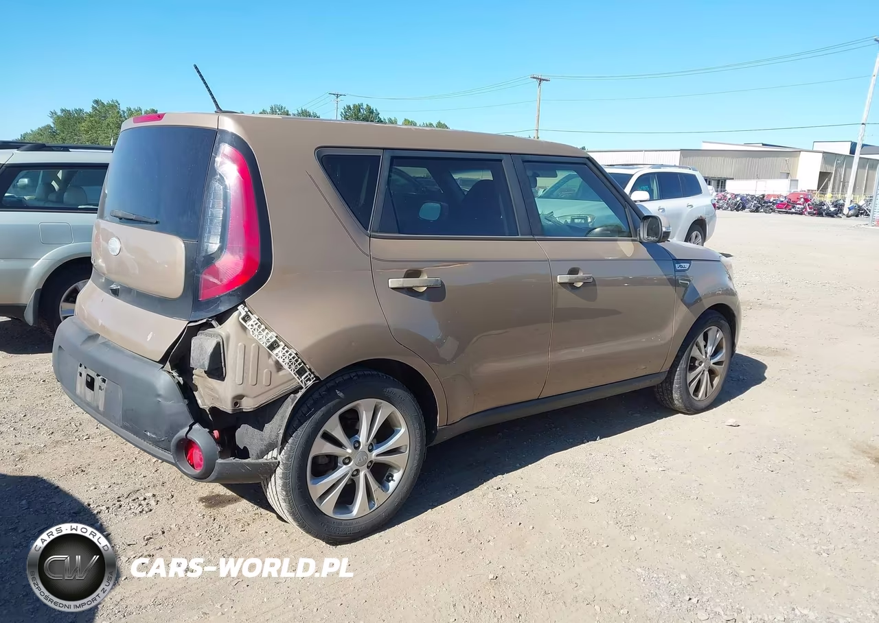 2014 Kia Soul + VIN:KNDJP3A57E7020076 - 4
