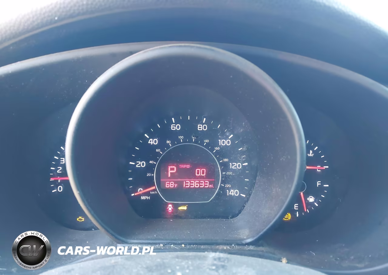 2014 Kia Soul + VIN:KNDJP3A57E7020076 - 7