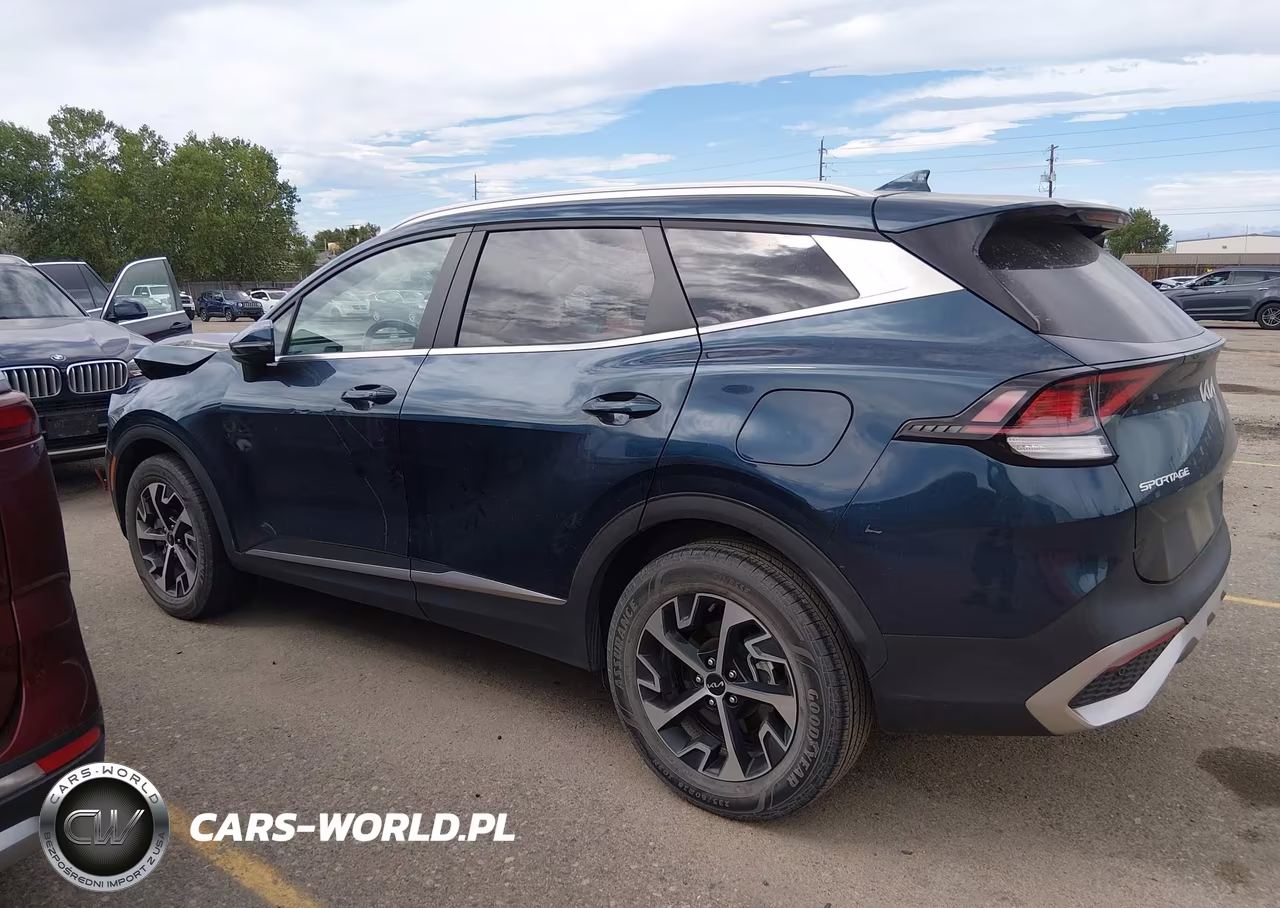 2023 Kia Sportage Hybrid Ex VIN:KNDPVCAG7P7015576 - 14