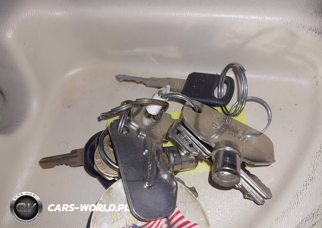 1999 Ford F550 Super Duty Stripped Chass VIN:3FCNF53S1XJA19051 - 11