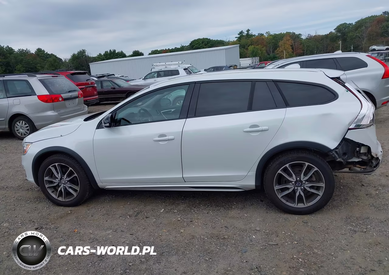 2016 Volvo V60 Cross Country T5 VIN:YV4612HK9G1010441 - 14
