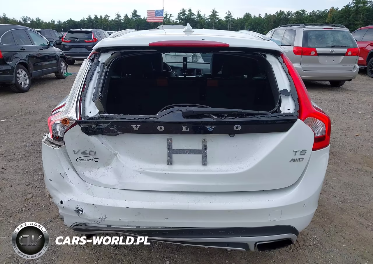 2016 Volvo V60 Cross Country T5 VIN:YV4612HK9G1010441 - 16