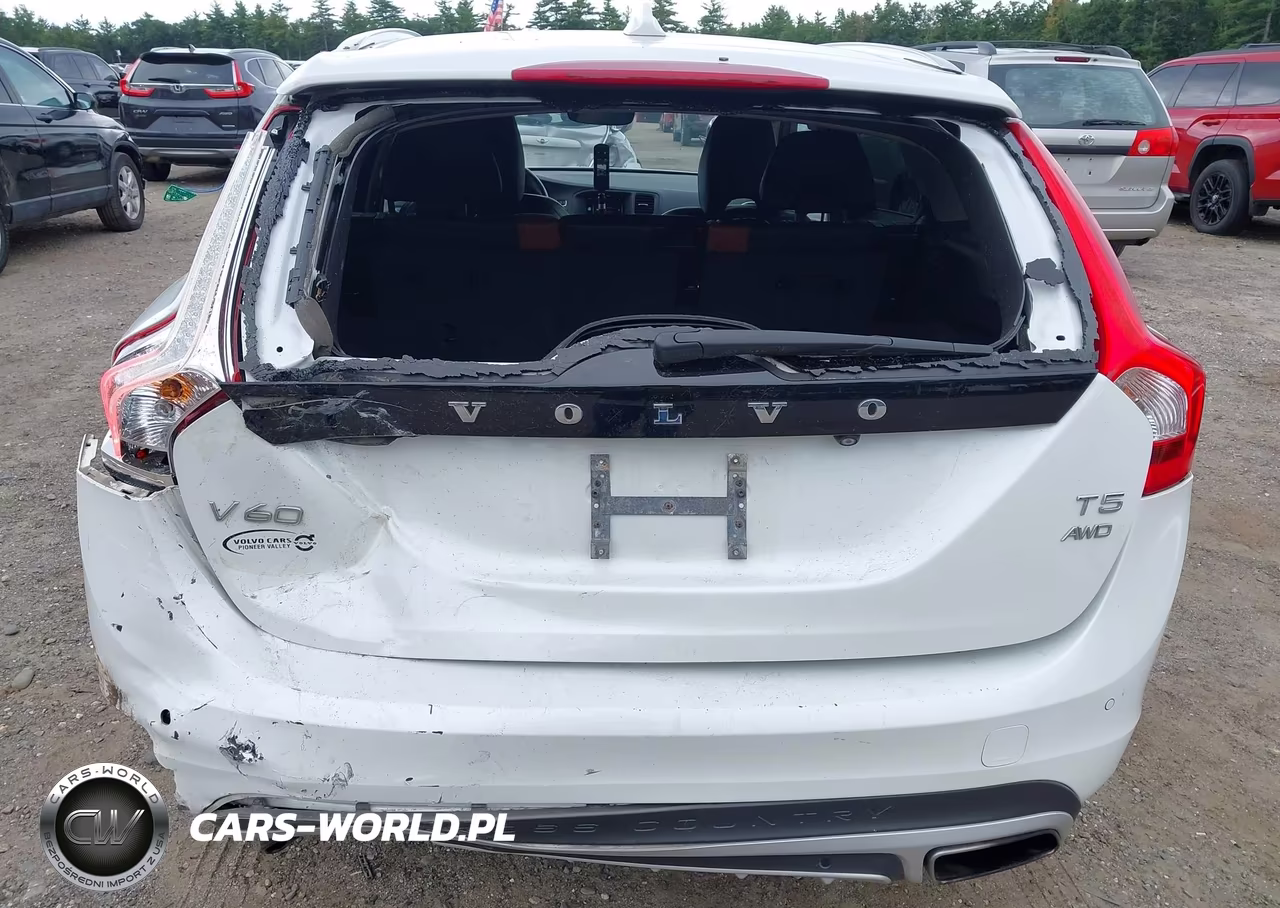 2016 Volvo V60 Cross Country T5 VIN:YV4612HK9G1010441 - 6