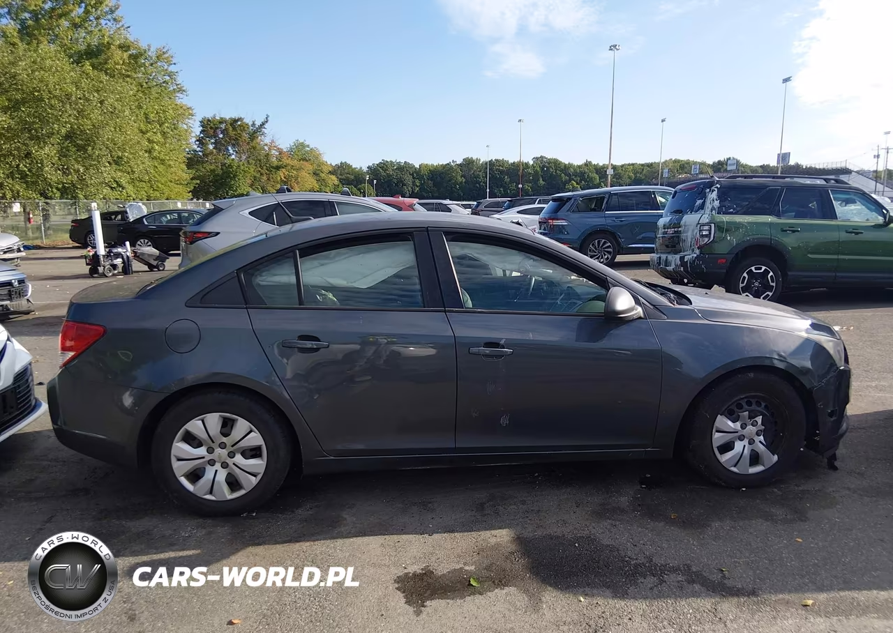 2013 Chevrolet Cruze Ls Auto VIN:1G1PA5SG0D7135701 - 13