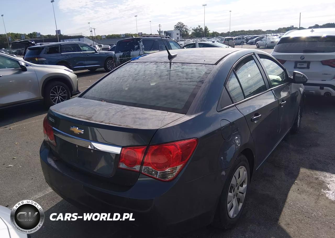 2013 Chevrolet Cruze Ls Auto VIN:1G1PA5SG0D7135701 - 4