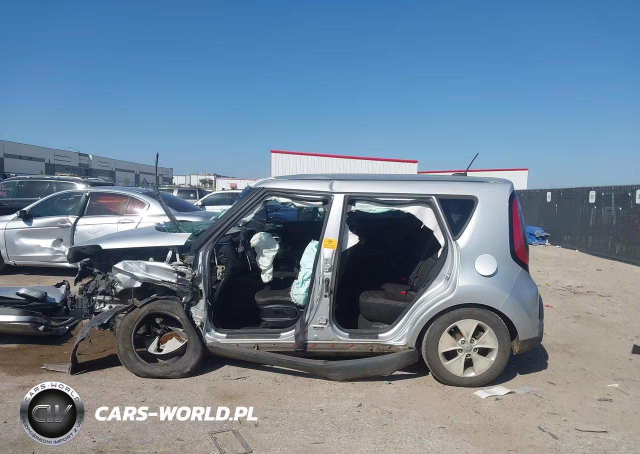 2014 Kia Soul VIN:KNDJN2A23E7746183 - 14