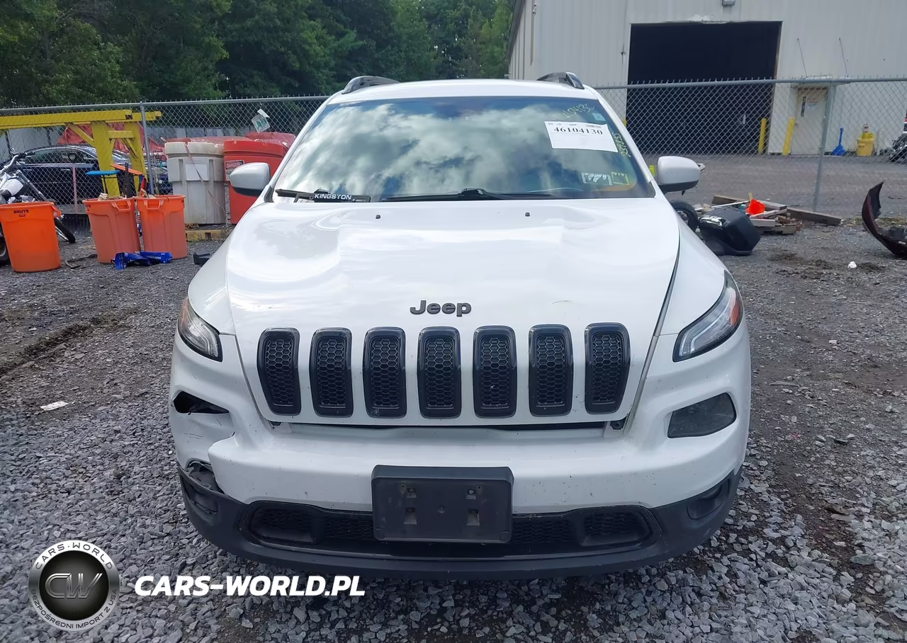 2016 Jeep Cherokee Latitude VIN:1C4PJMCB6GW131831 - 12