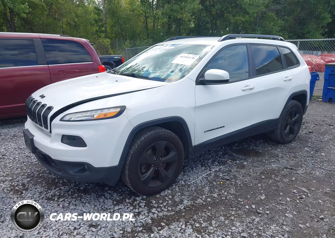 2016 Jeep Cherokee Latitude VIN:1C4PJMCB6GW131831 - 2