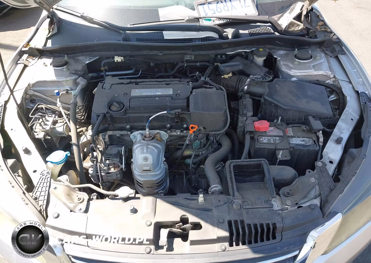 2015 Honda Accord Lx VIN:1HGCR2F34FA152366 - 10