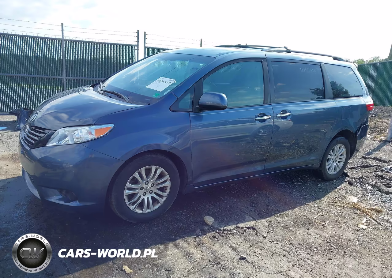 2017 Toyota Sienna Xle 8 Passenger VIN:5TDYZ3DCXHS861192 - 2