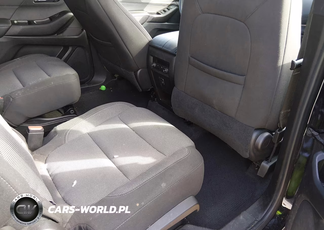 2023 Chevrolet Traverse Fwd Lt Cloth VIN:1GNERGKW4PJ124886 - 8