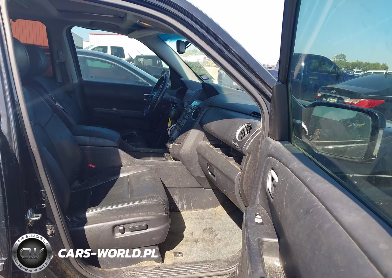 2015 Honda Pilot Touring VIN:5FNYF3H9XFB011152 - 5