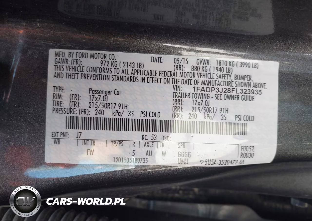 2015 Ford Focus Titanium VIN:1FADP3J28FL323935 - 9