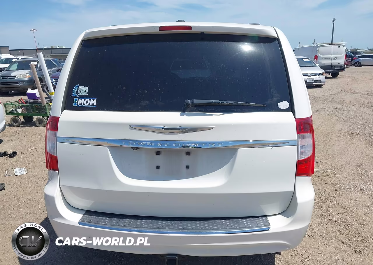 2013 Chrysler Town & Country Touring VIN:2C4RC1BG7DR517869 - 16