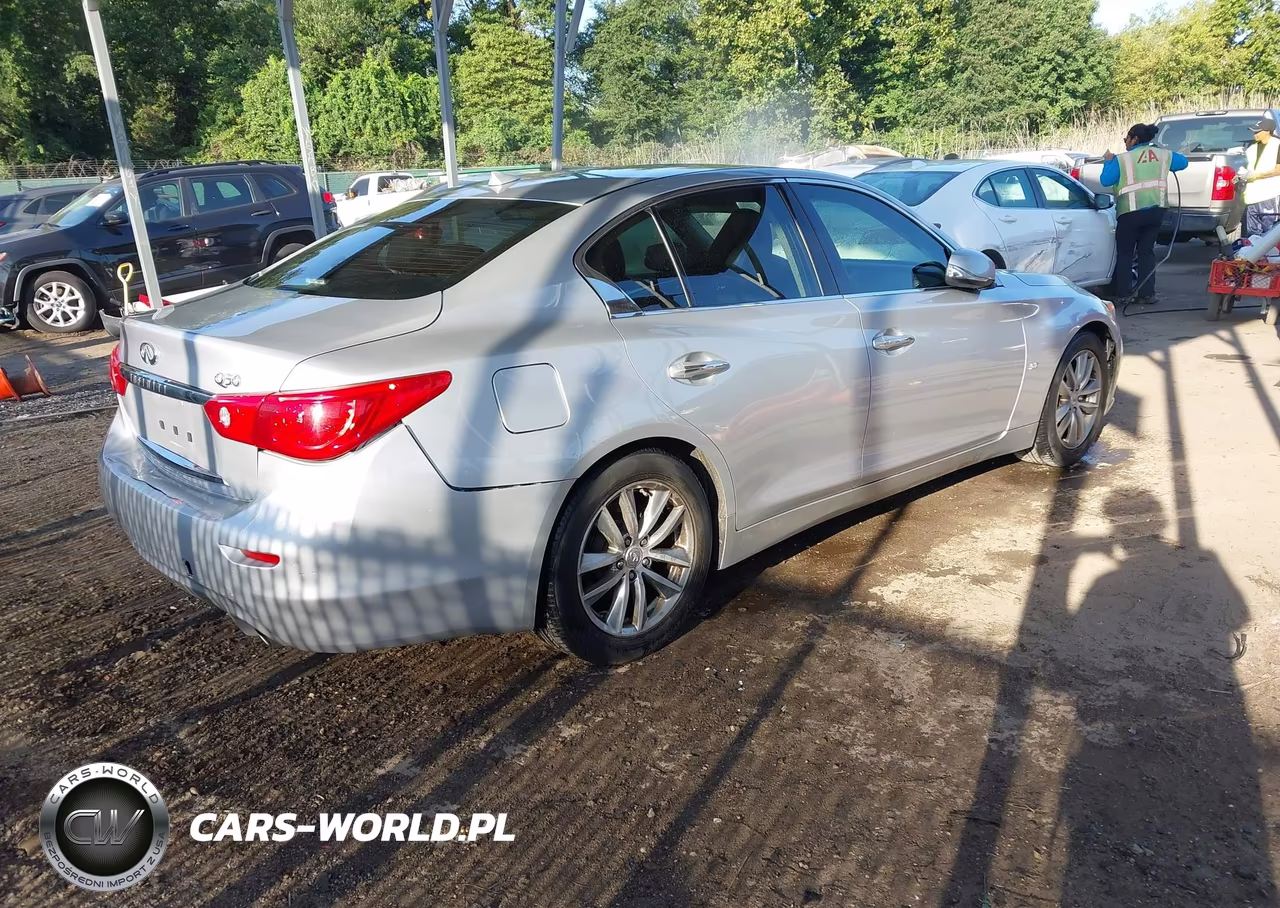 2014 Infiniti Q50 Premium VIN:JN1BV7AP1EM686387 - 4