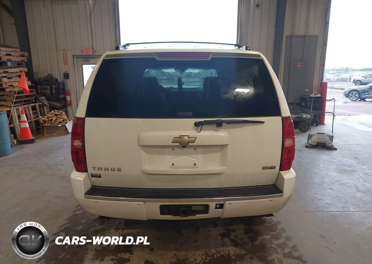 2009 Chevrolet Tahoe Ltz VIN:1GNFK33089J100153 - 17